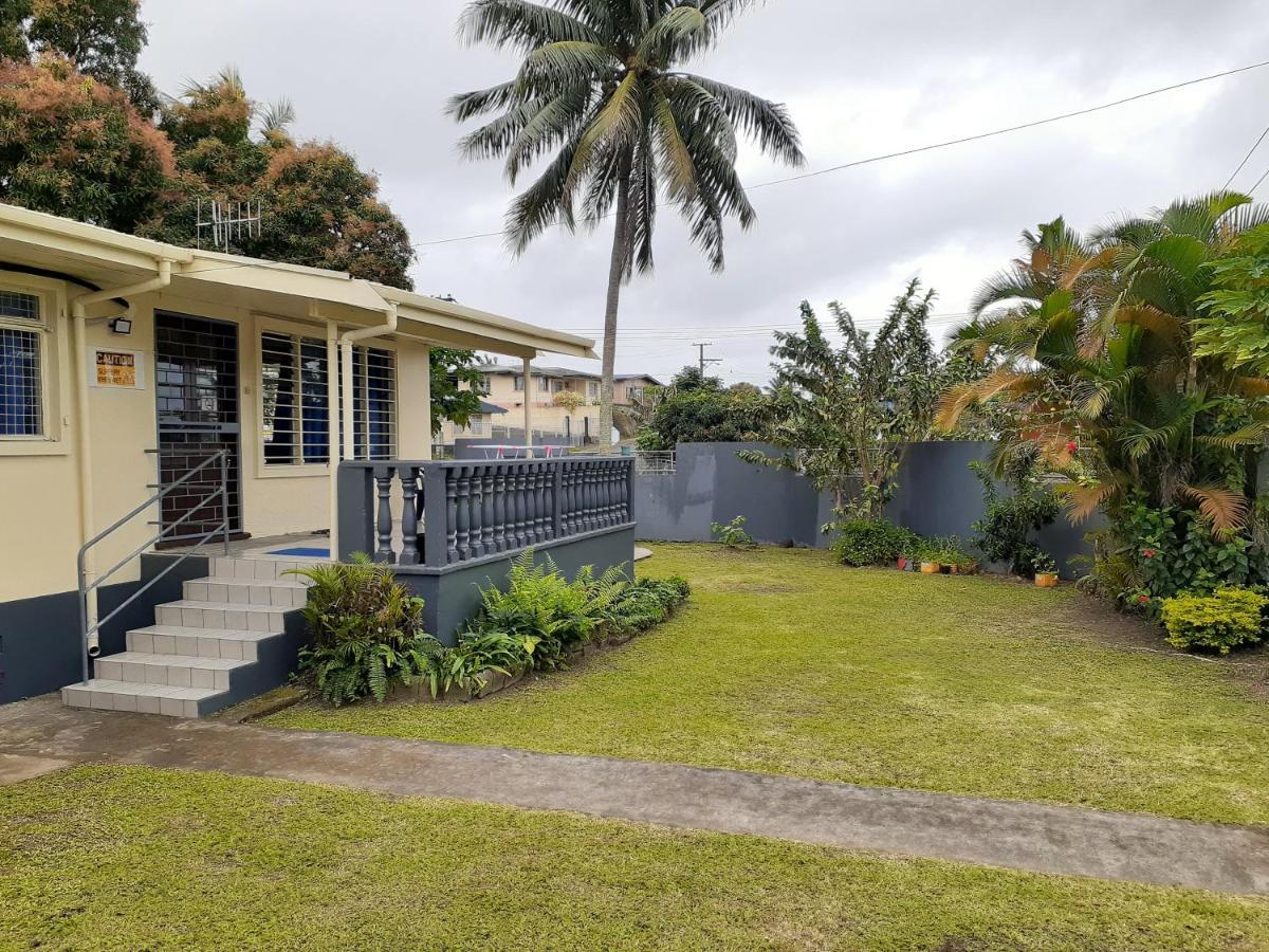 Mishra Residence Suva Esterno foto